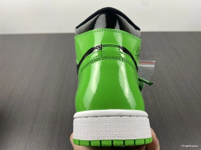 1 Jordan 555088-030 Pine OG Green Air High 0714